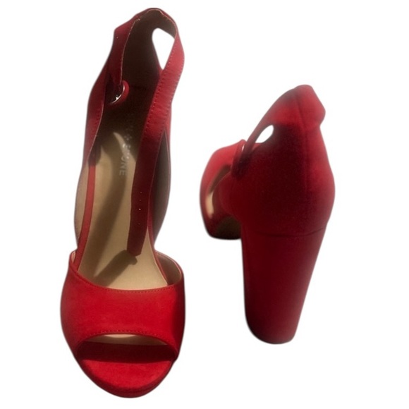 Sun + Stone size 10 red faux suede platform open toe heels with ankle wrap - Picture 1 of 9
